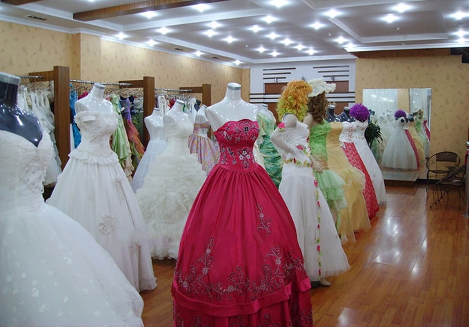 local prom dress and wedding dress store